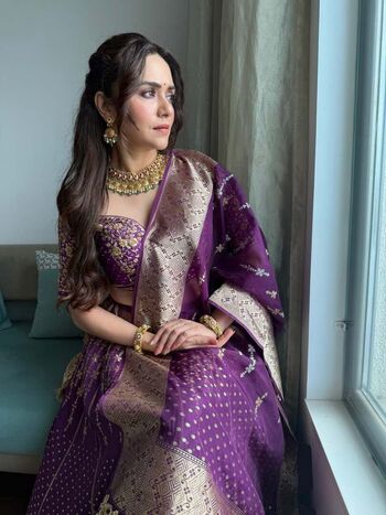 Leaked Amruta khanvilkar private photo viral onlyfans