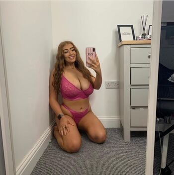 Leaked Amy heslop private photo viral onlyfans