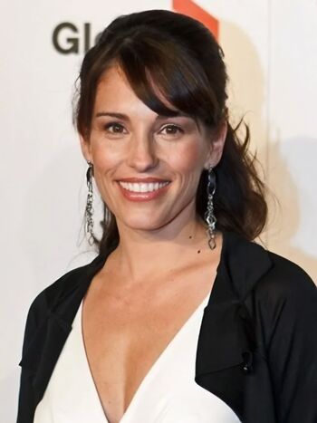 Amy Jo Johnson