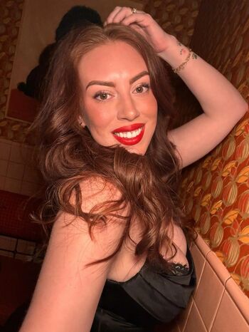 Leaked Amydoesthings private photo viral onlyfans