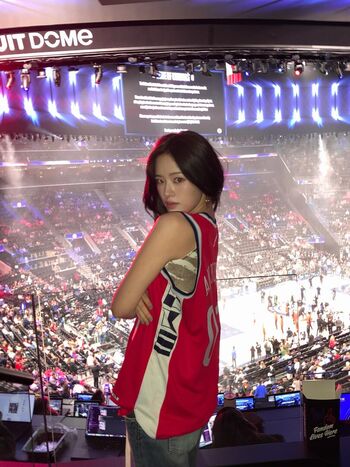 An Yujin 안유진 |