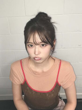 An Yujin 안유진 |