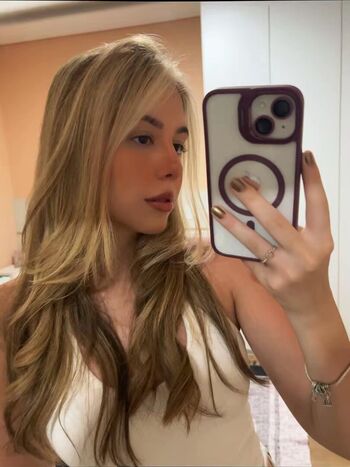 Ana Julia