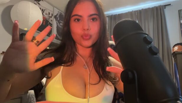 Anaa Asmr