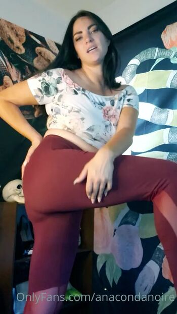 Leaked Anacondanoire private photo viral onlyfans