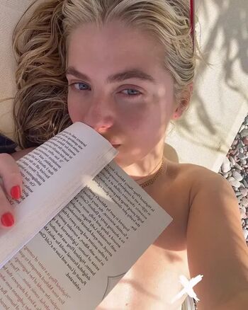Leaked Anais gallagher private photo viral onlyfans