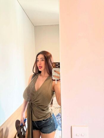 Leaked Anastasya khosasih private photo viral onlyfans