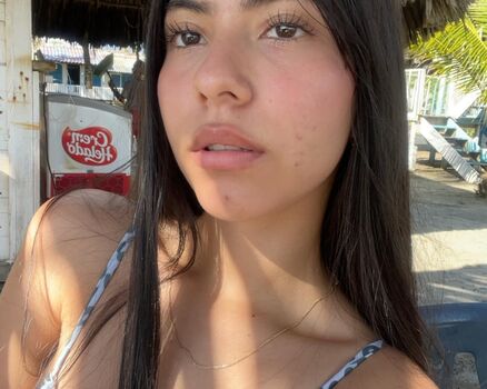 Leaked Andrea henao rios page private photo viral onlyfans