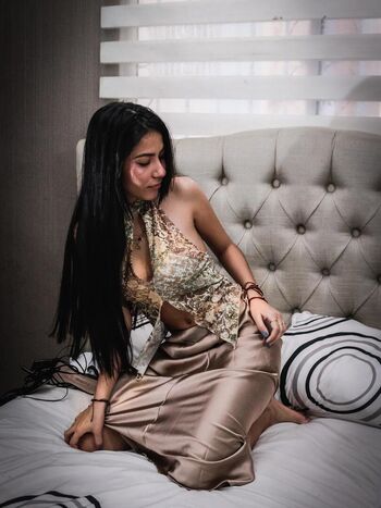 Leaked Andrea henao rios private photo viral onlyfans