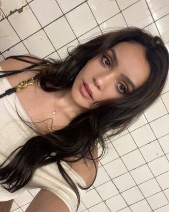 Leaked Andrea londo private photo viral onlyfans