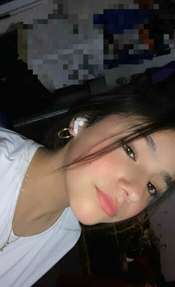 Leaked Andrea yaravi castillo duran page private photo viral onlyfans