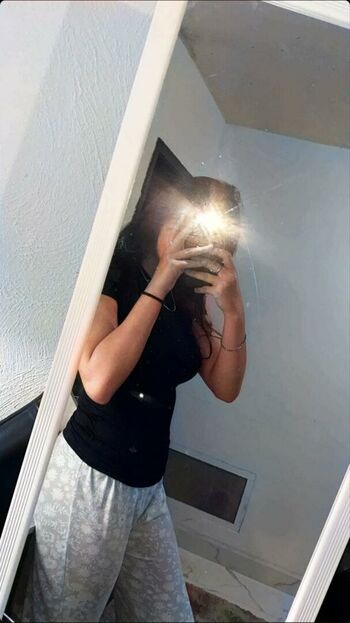 Andrea Yaravi Castillo Duran