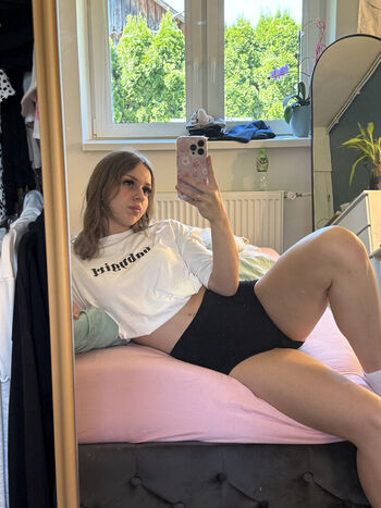 Leaked Aneczkaa private photo viral onlyfans