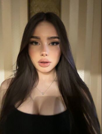 Leaked Aneylyverst private photo viral onlyfans