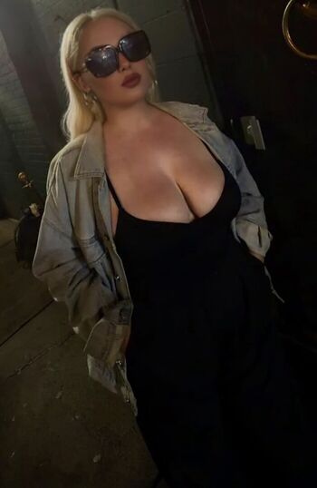 Leaked Angandthedamnband private photo viral onlyfans