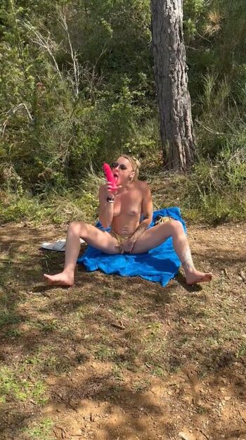 Leaked Angel emily page private photo viral onlyfans