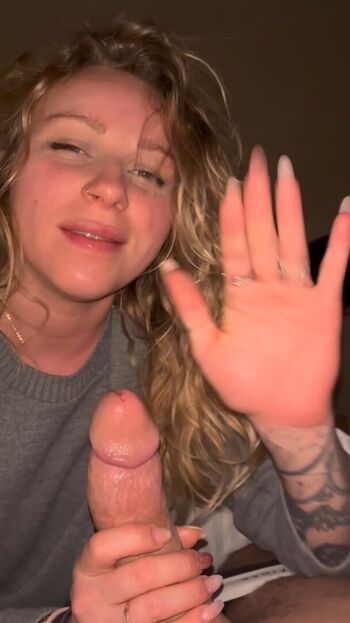 Leaked Angel emily private photo viral onlyfans
