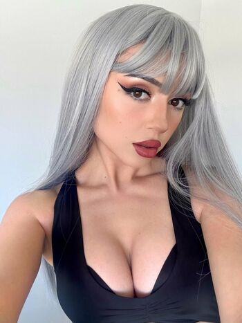 Angel-Melly