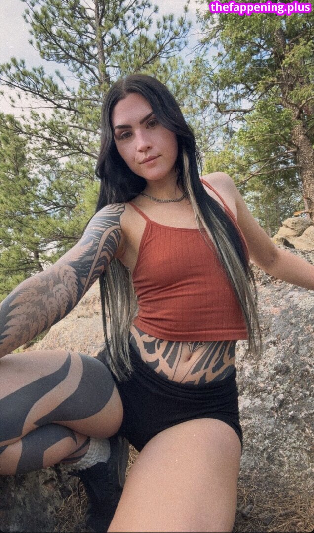 Angela Rhodes