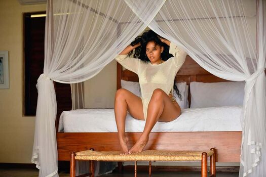 Angela Simmons