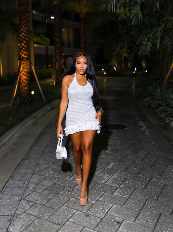 Angela Simmons