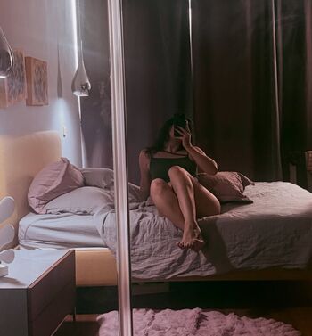 Leaked Angelatravelart private photo viral onlyfans