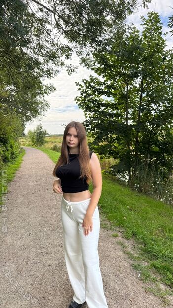 Leaked Angelina dehlow page private photo viral onlyfans