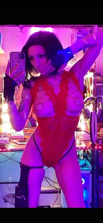 Angelina Lxvee