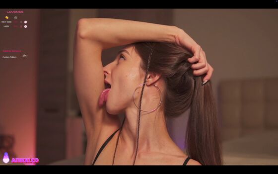 Leaked Angels kiss private photo viral onlyfans