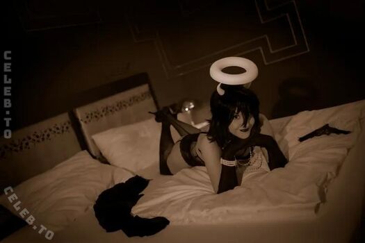 Angelwings_Cos