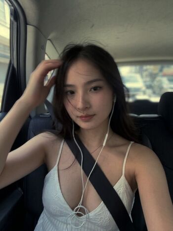 Angelyn Marcella S