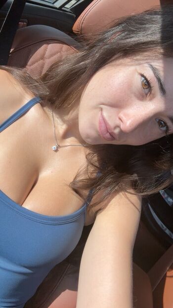 Angie Varona