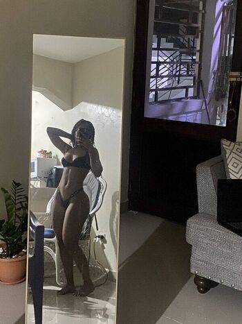 Leaked Angiencarnacion private photo viral onlyfans
