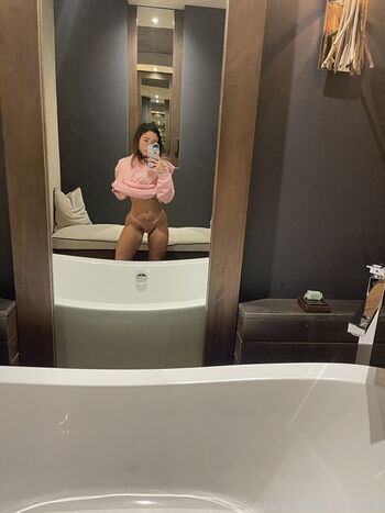 Leaked Angievarona  page private photo viral onlyfans