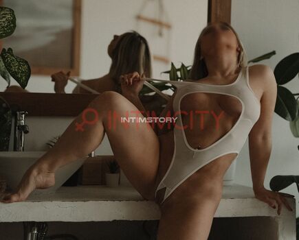 Leaked Anita blum private photo viral onlyfans