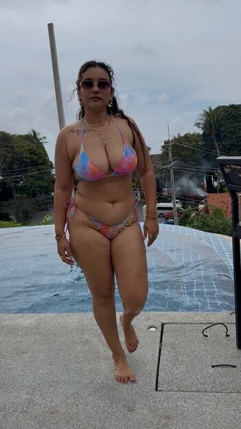 Leaked Anjuthecurlygirl private photo viral onlyfans