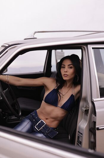 Anna Akana