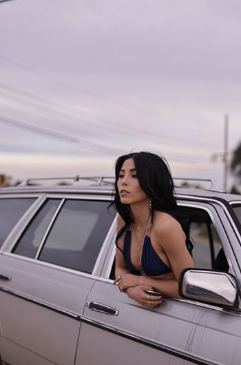 Anna Akana