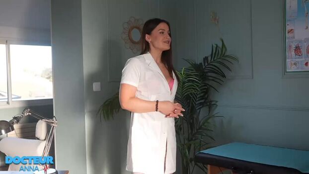 Anna Divina