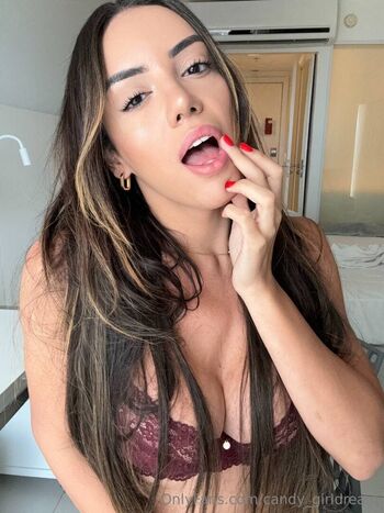 Anna Laura Amaral