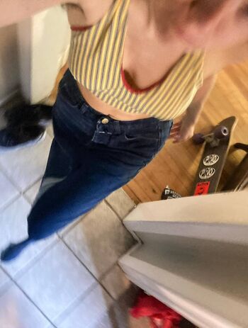 Leaked Anna r yikes private photo viral onlyfans