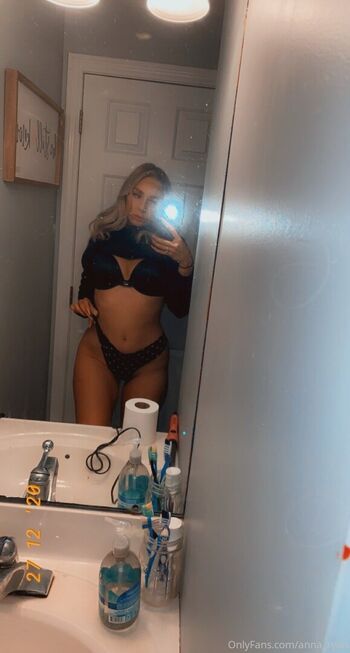 anna_ryan