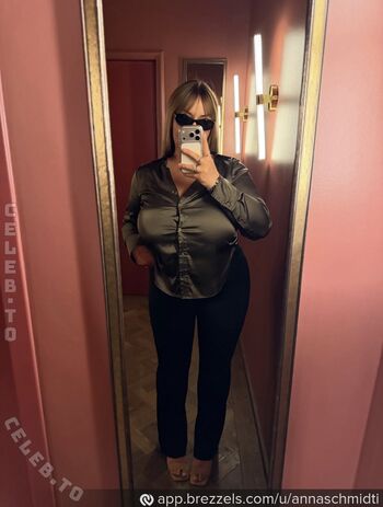 Leaked Anna schmidt private photo viral onlyfans