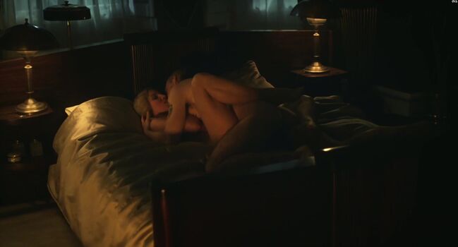 Annabelle Wallis