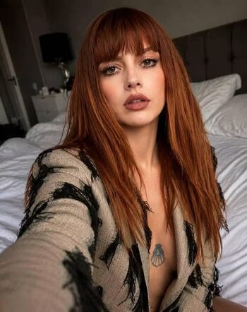 Leaked Annalisa scarrone private photo viral onlyfans