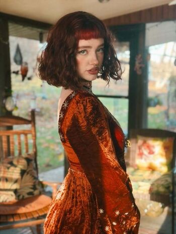 Annaliseelliot