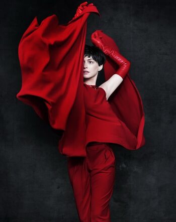 Anne Hathaway