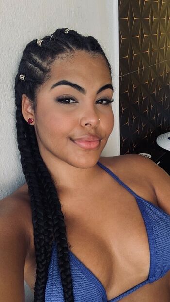 Leaked Annecaampina private photo viral onlyfans