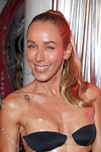 Annemarie Carpendale