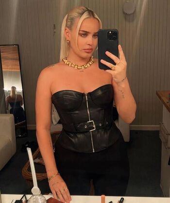 Leaked Annemarie private photo viral onlyfans